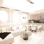 Luxury2Br Highest Infinity Pool Burj View Business Bay