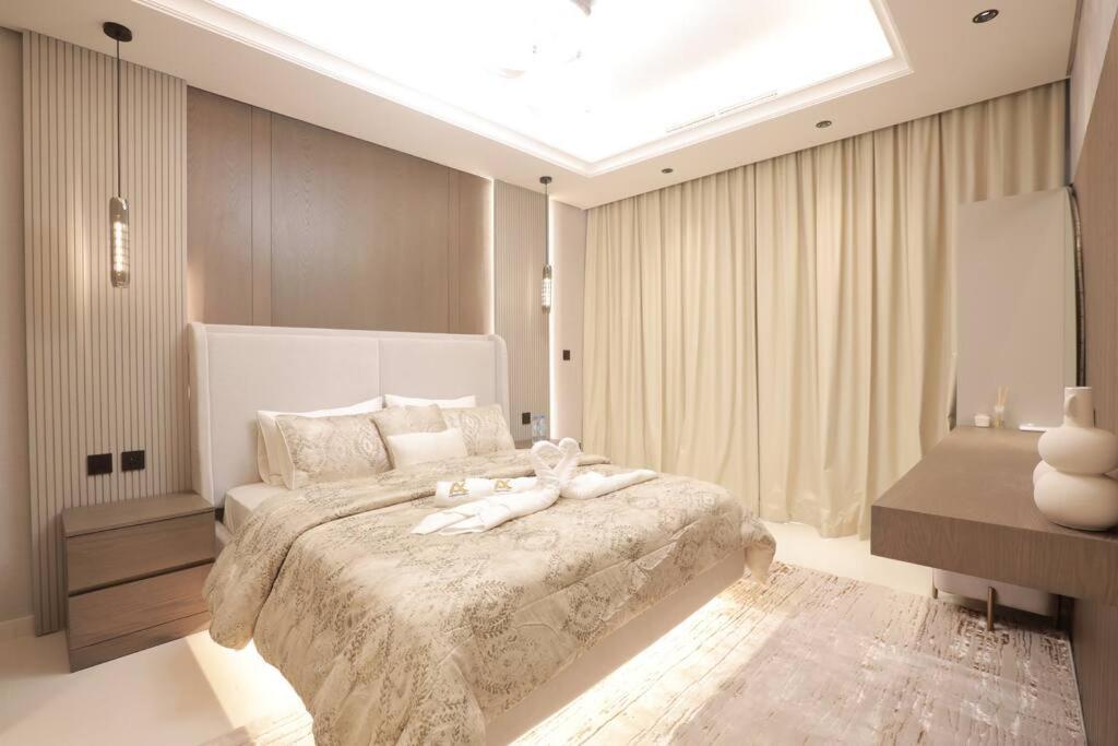 Luxury2br Highest Infinity Pool Burj View Business Bay * Dubai