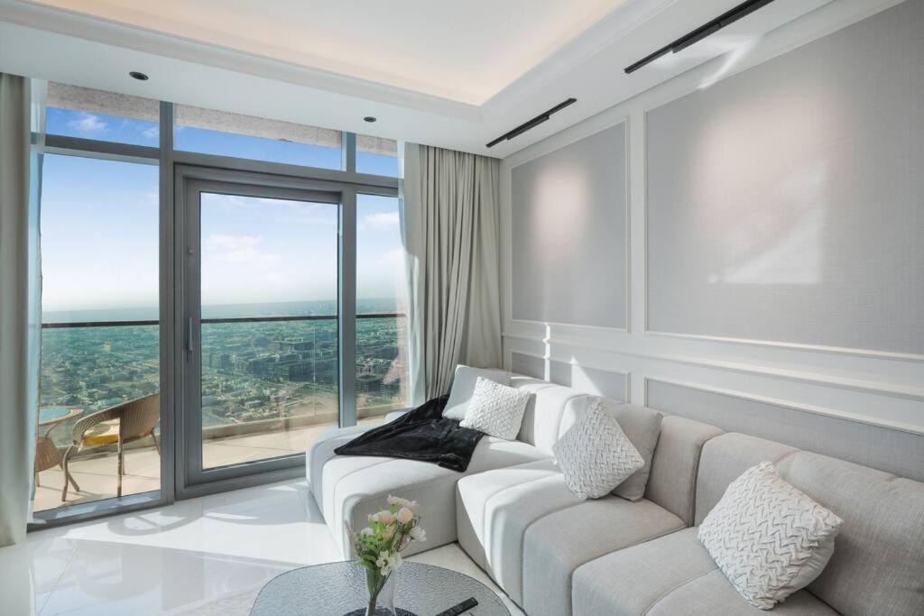 Apartment Luxury2br Highest Infinity Pool Burj View Business Bay
