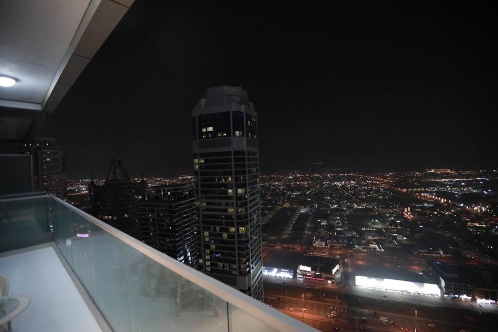 Luxury2br Highest Infinity Pool Burj View Business Bay Apartment
