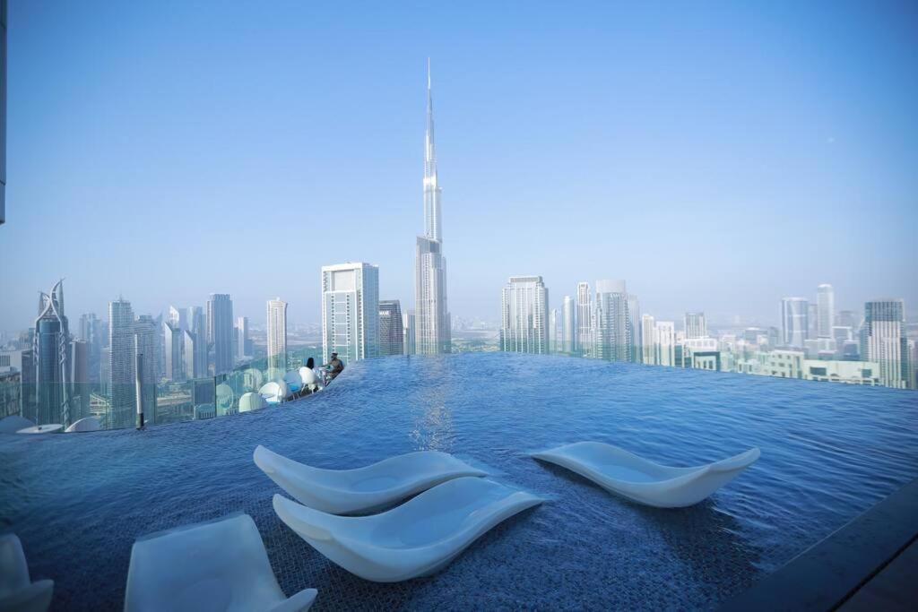 Luxury2br Highest Infinity Pool Burj View Business Bay Dubai